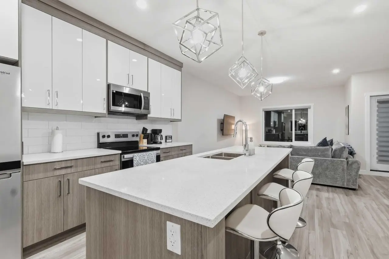 312 Red Sky Villas NE