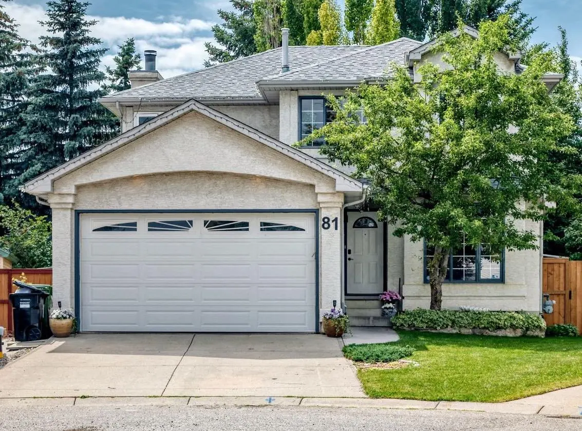 81 Sandalwood Court NW