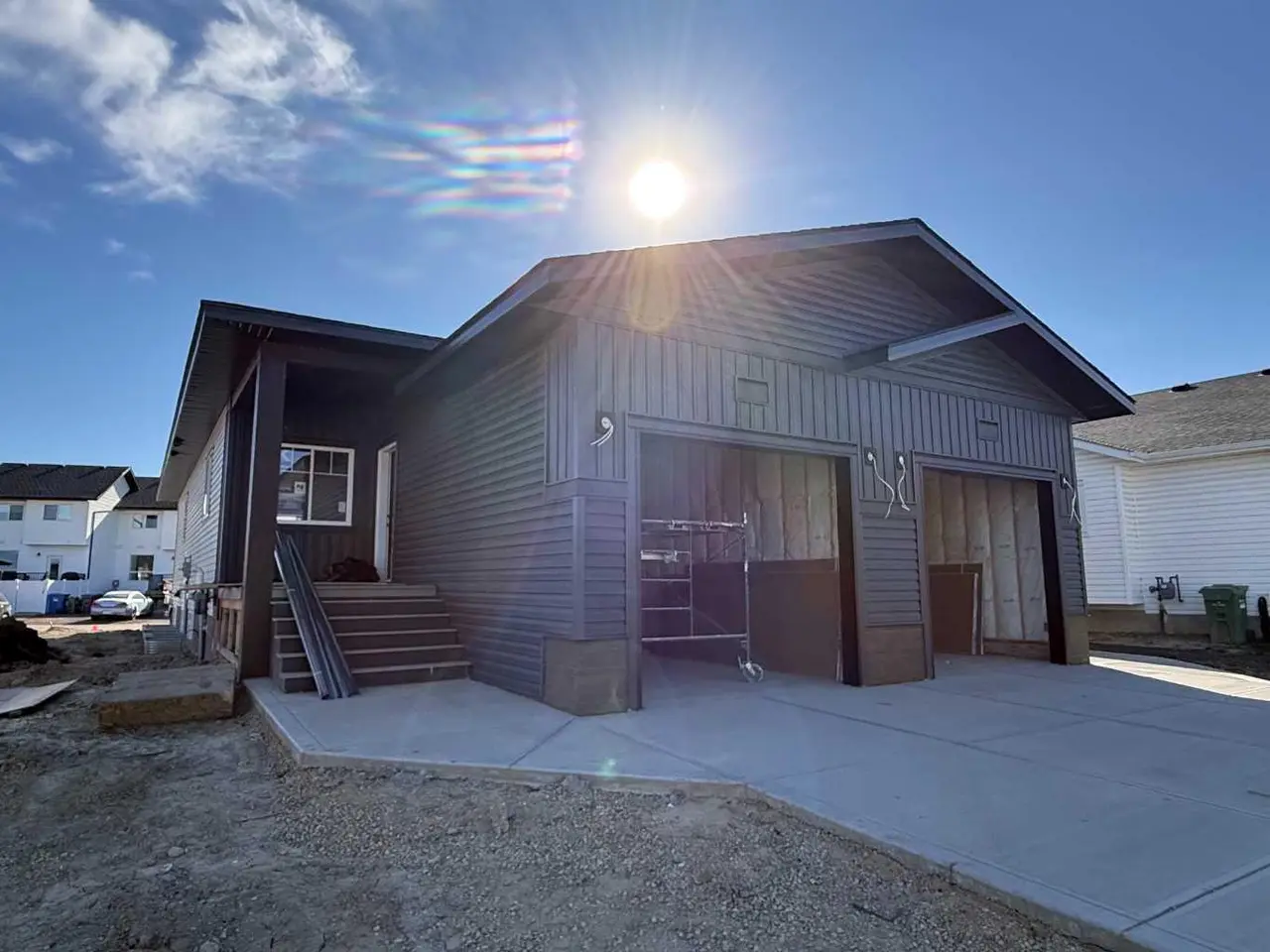 13 Ellington Crescent 