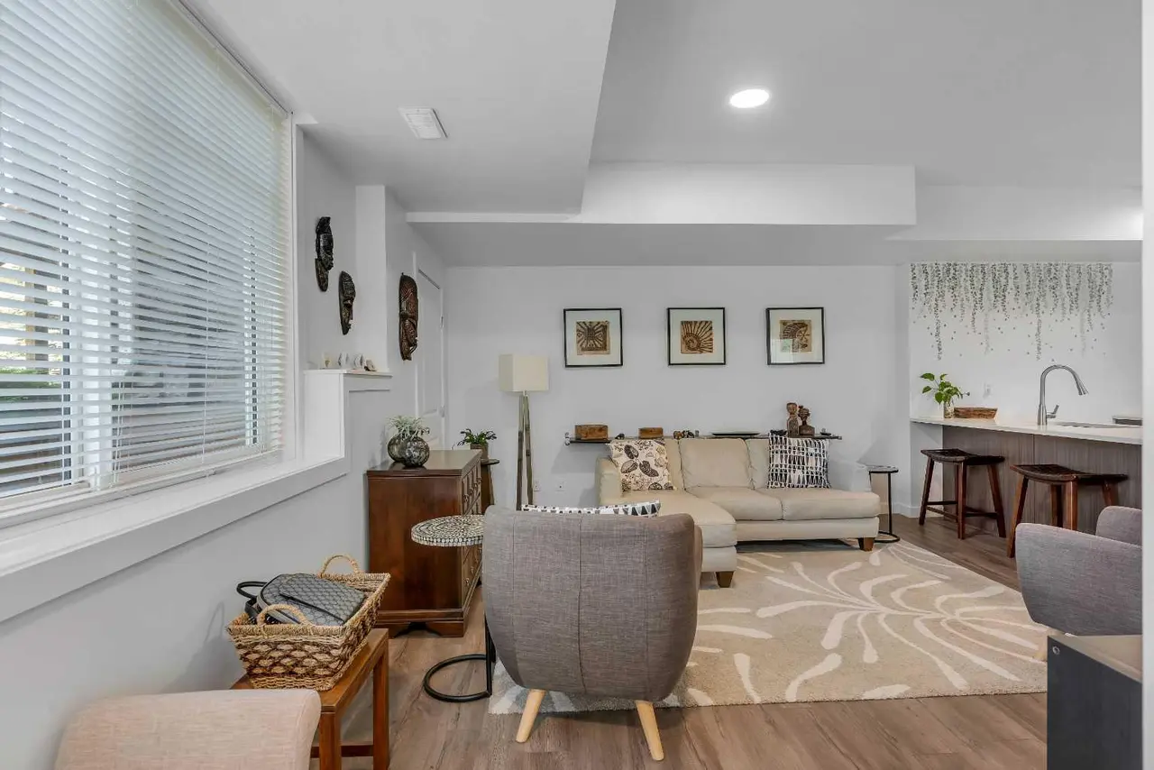 236, 300 Marina Drive 