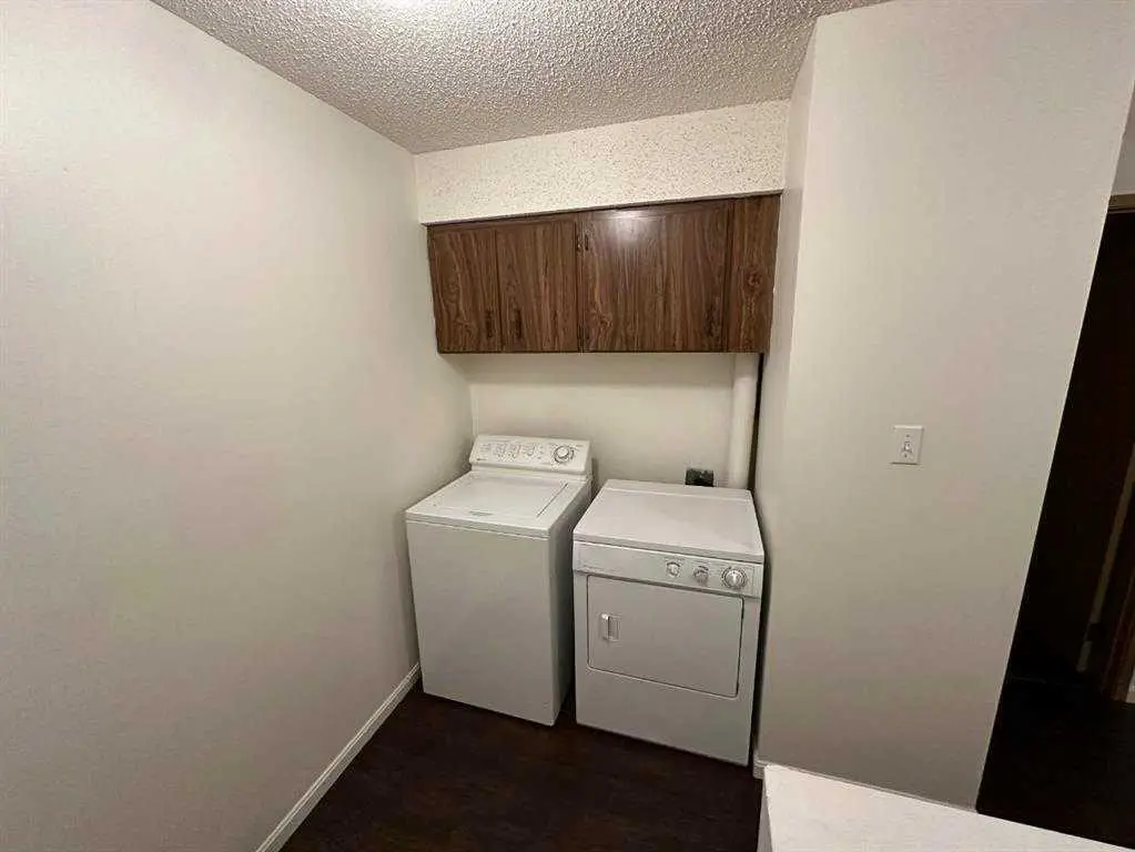 3114, 7201 POPLAR DRIVE  