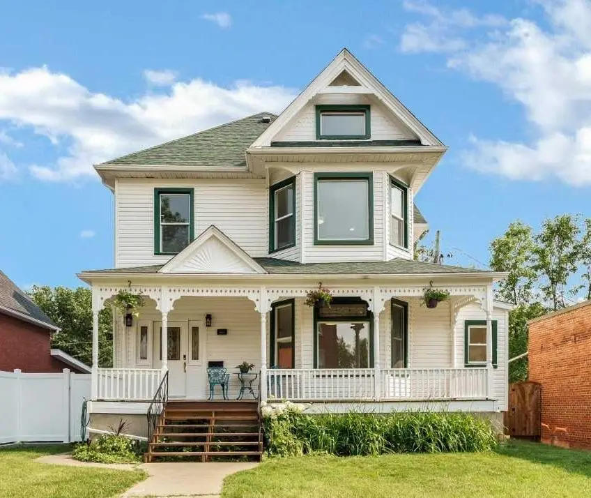 421 Aberdeen Street SE