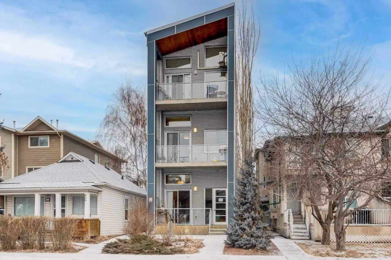 648 Mcdougall Road NE