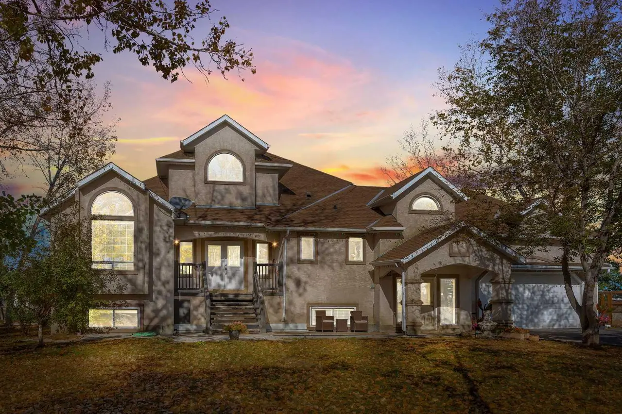 280158 TOWNSHIP ROAD 240  