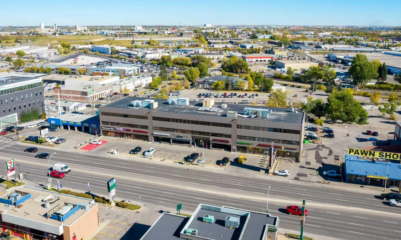 307, 4014 Macleod Trail S