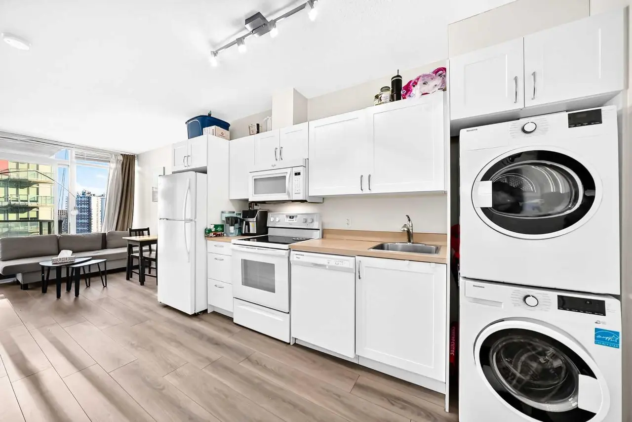 905, 30 Brentwood Common NW
