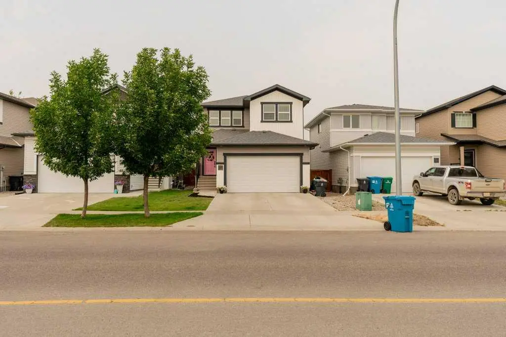 855 Miners Boulevard W
