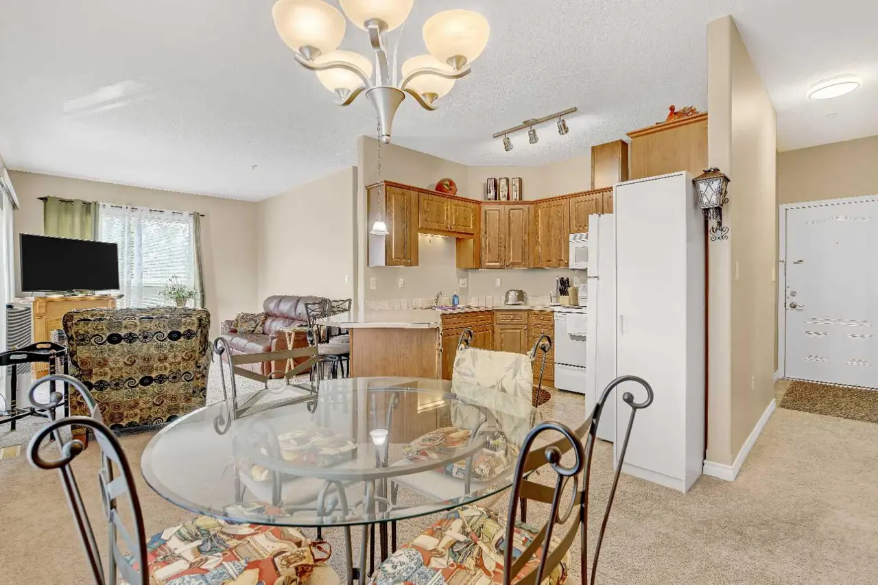 202, 9221 Lakeland Drive 