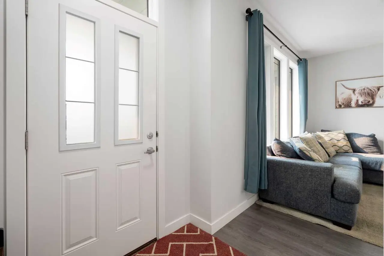 37 Verity Manor SW
