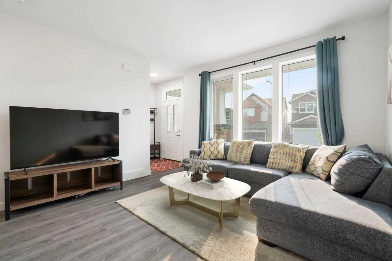 37 Verity Manor SW