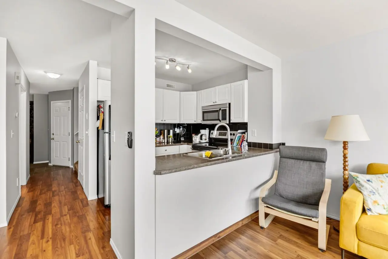 24, 6300 Orr Drive 