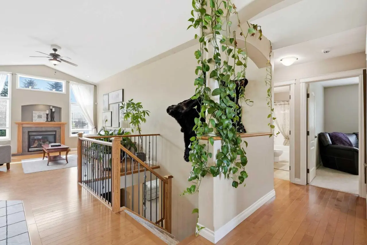 926 Ramage Crescent 