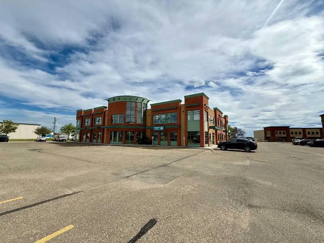 205, 10605 West Side Drive 