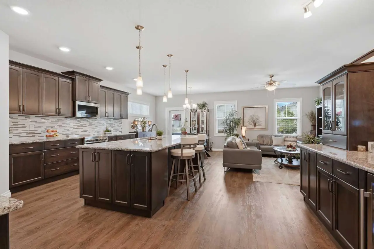 2 Traynor Close 