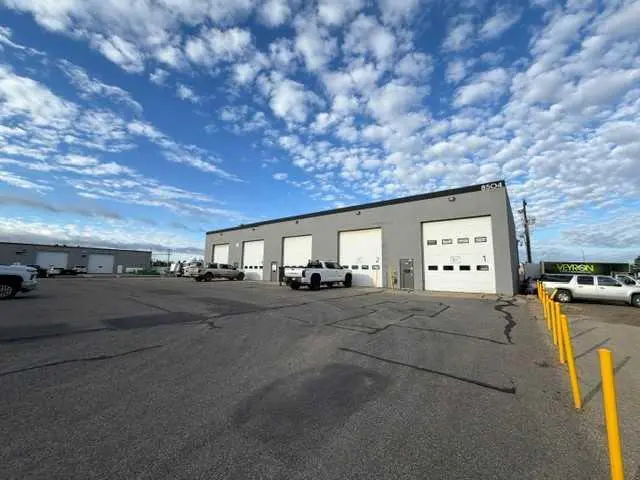 R105, 8504 112 Street 
