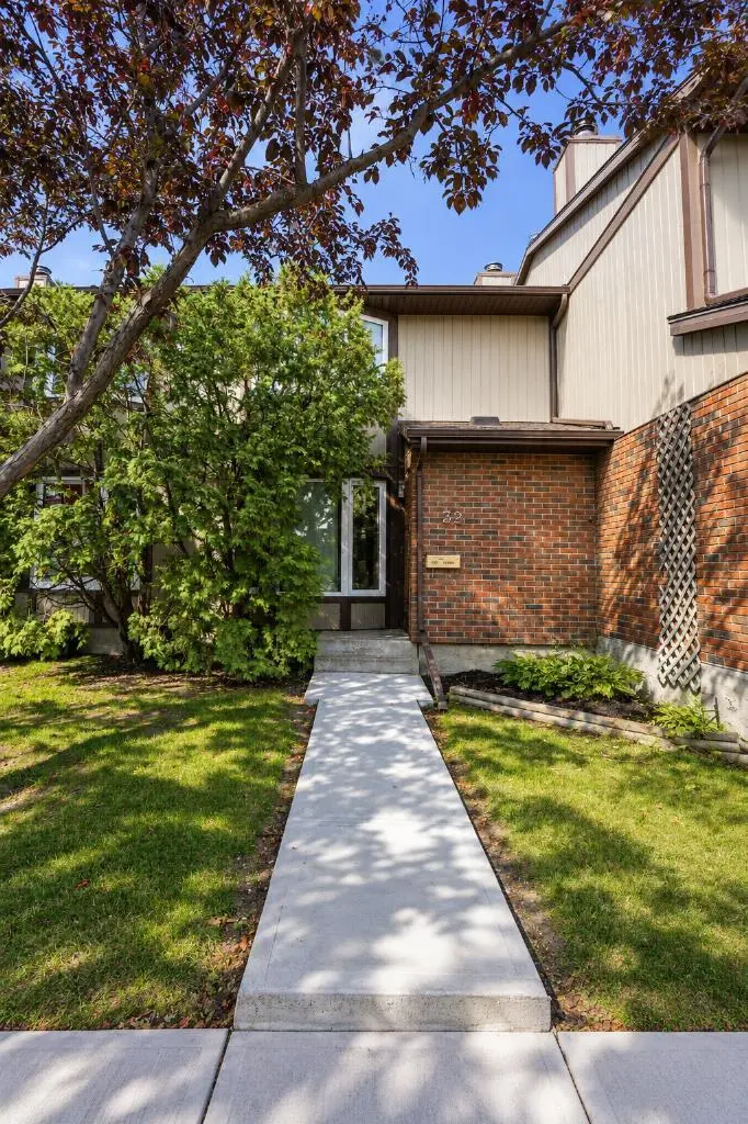 32, 6103 Madigan Drive NE