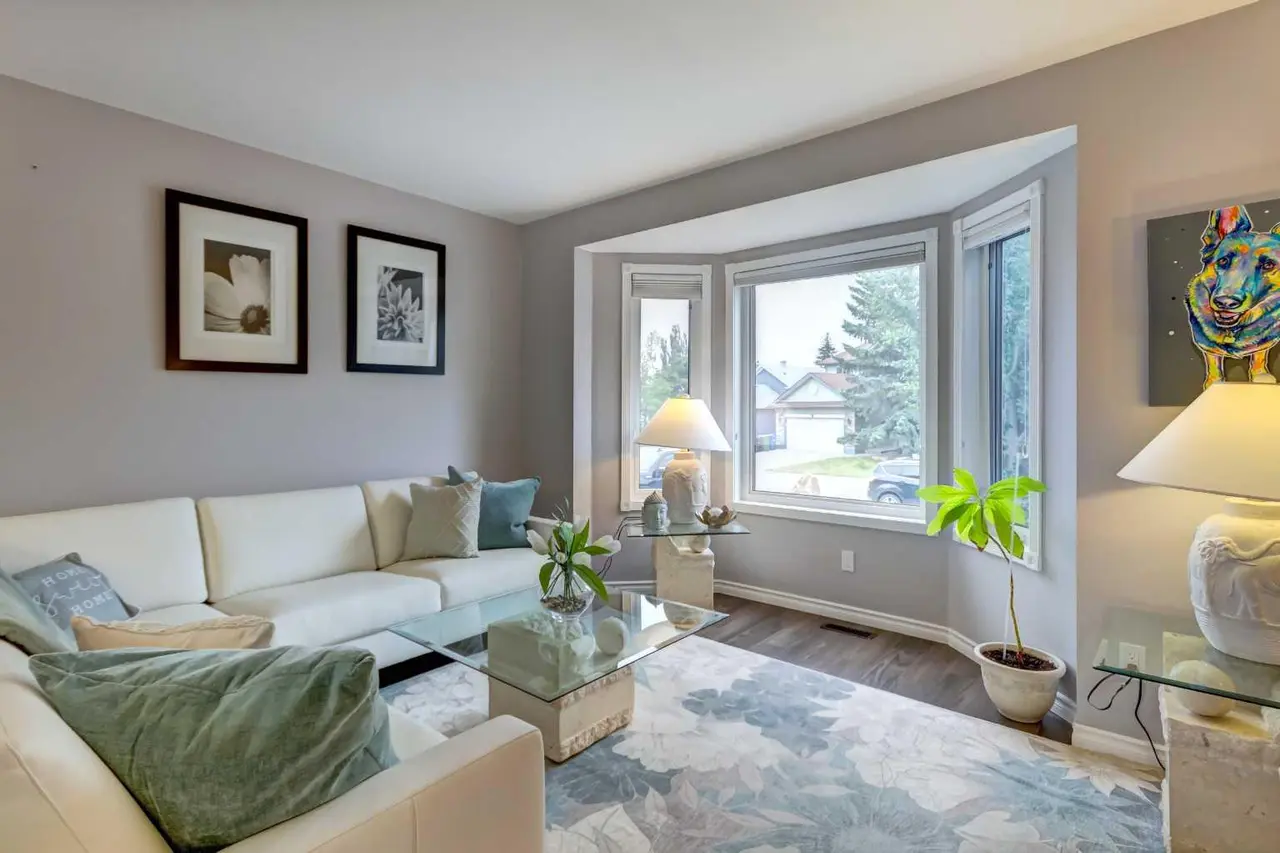 158 Somerset Close SW