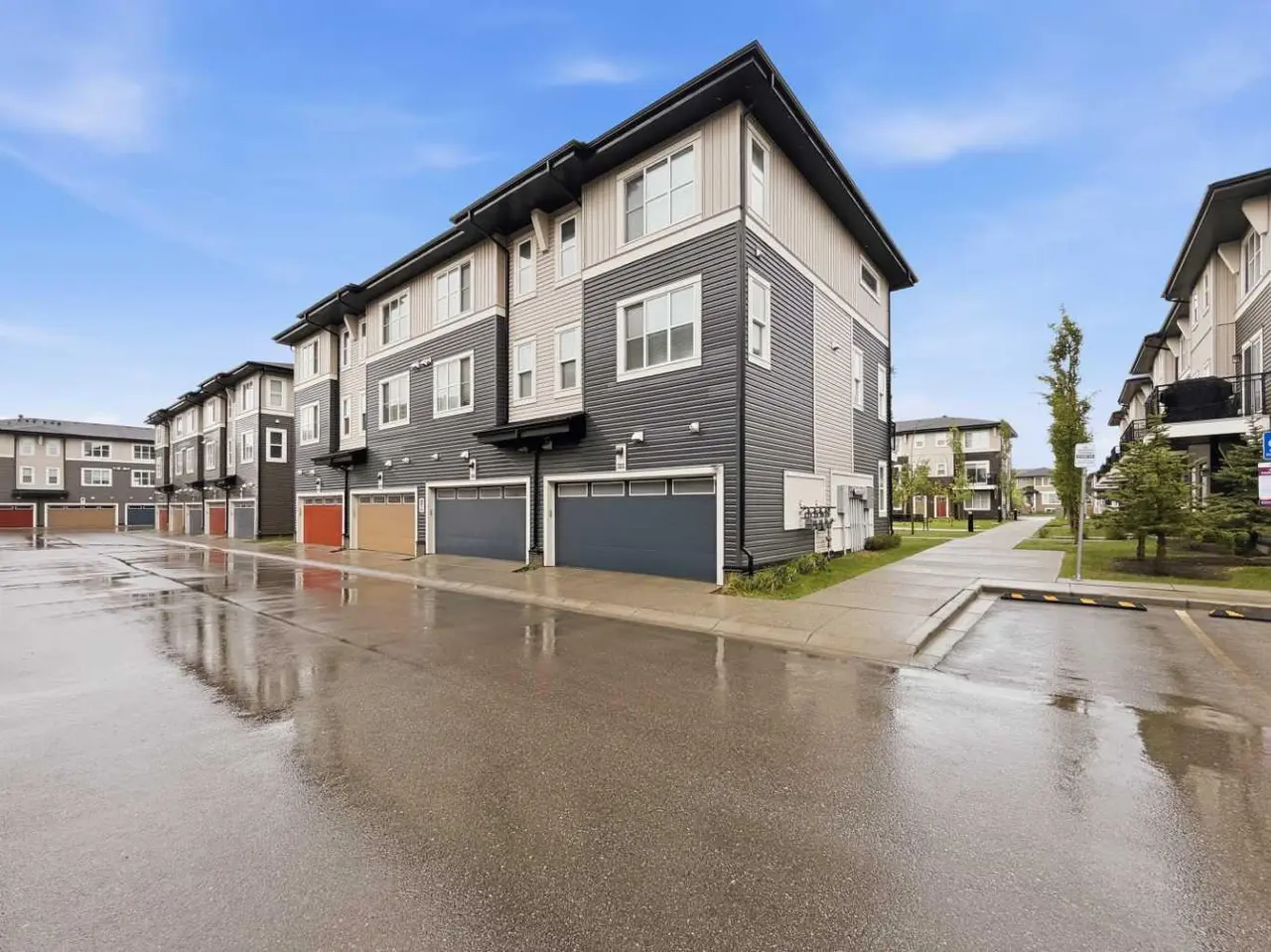322, 72 Cornerstone Manor NE
