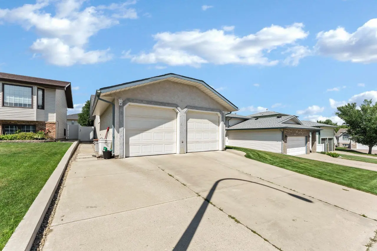 78 Rundle Road SE