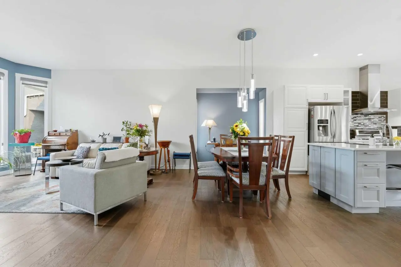 427 Douglas Ridge Mews SE
