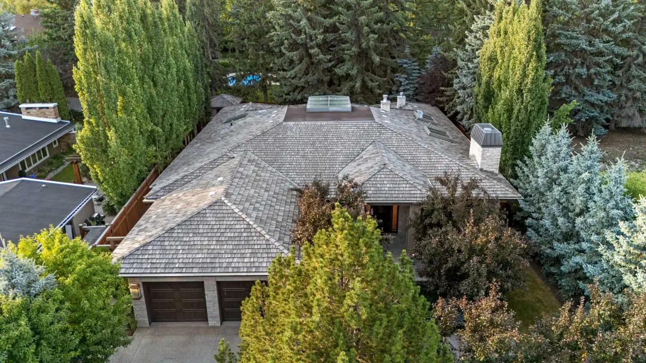 1020 Bel-Aire Drive SW