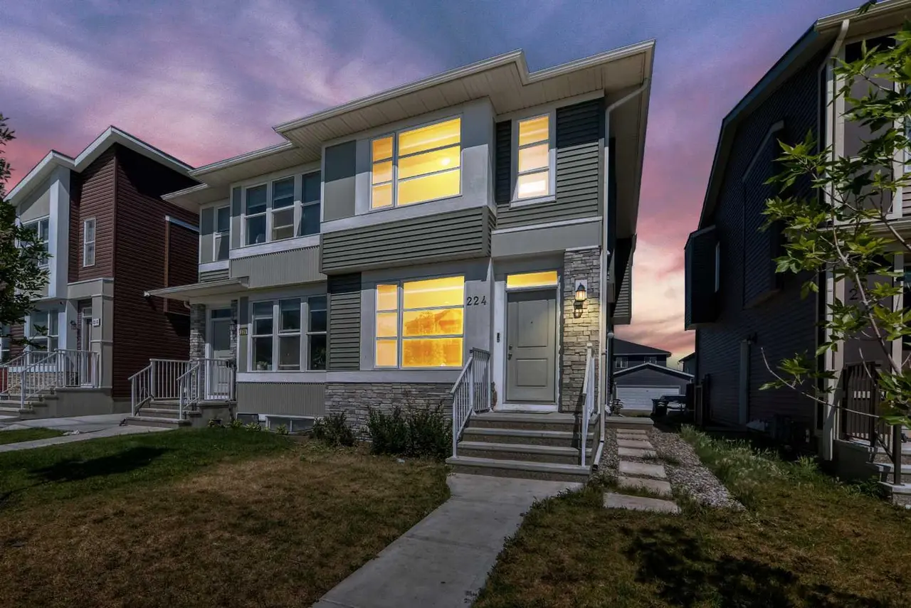 224 CORNER MEADOWS Way 