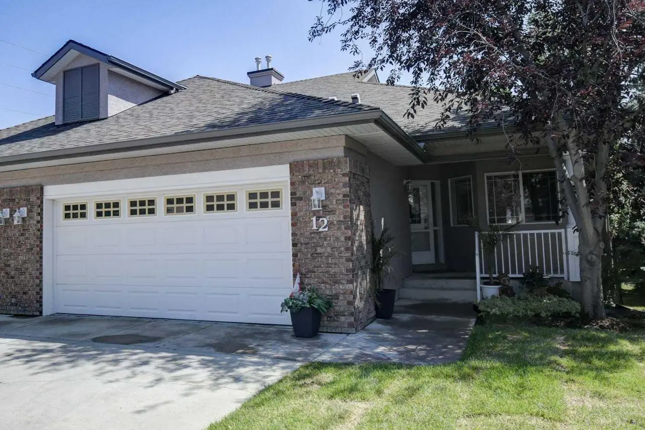 12 Straddock Villas SW