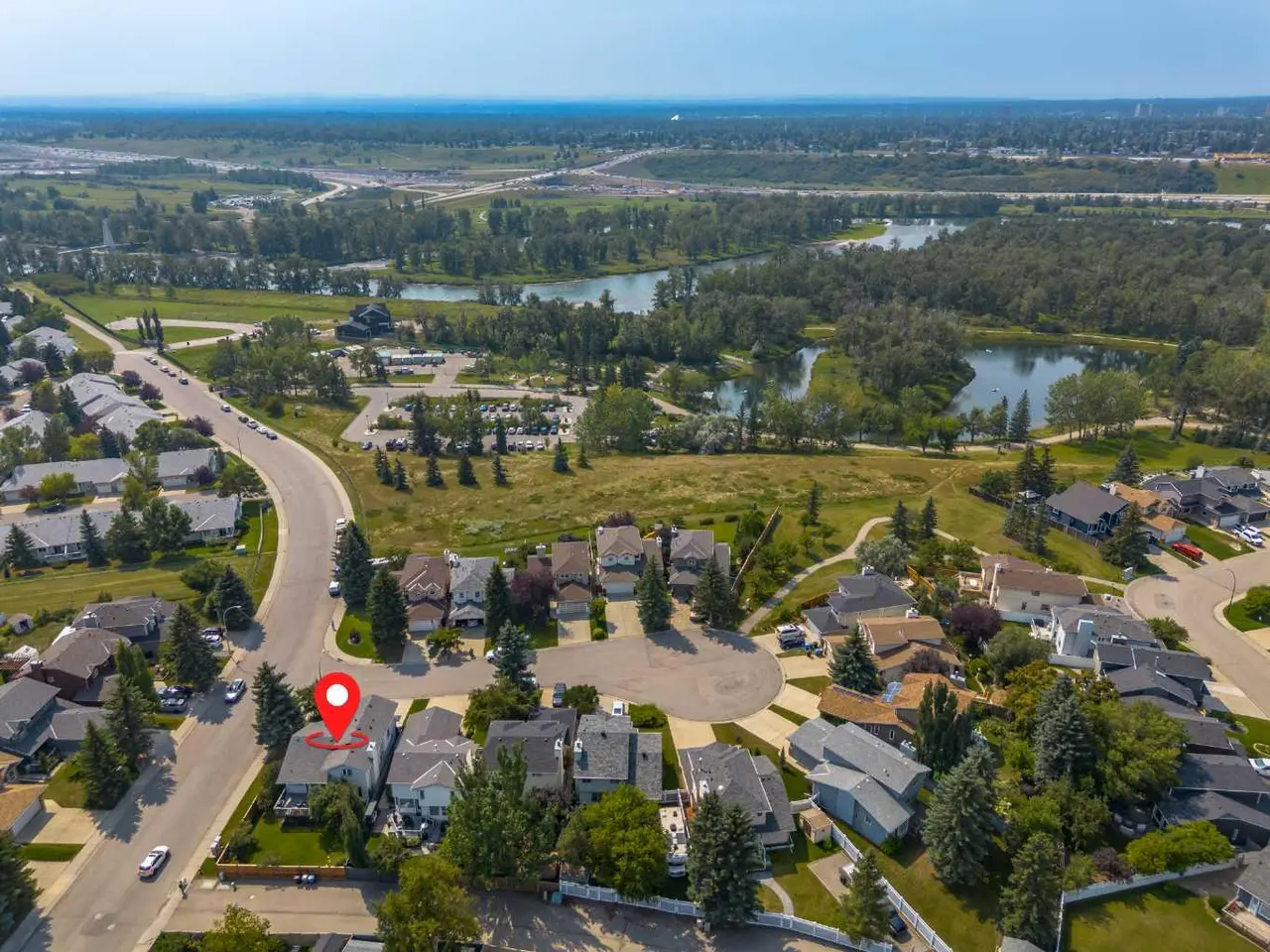 105 Riverview Court SE