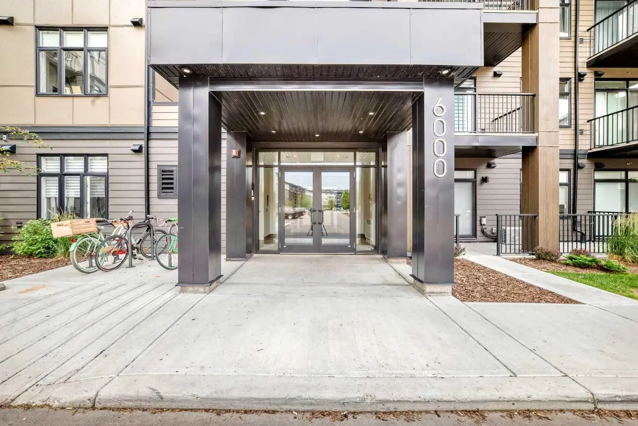 6106, 200 Seton Circle SE