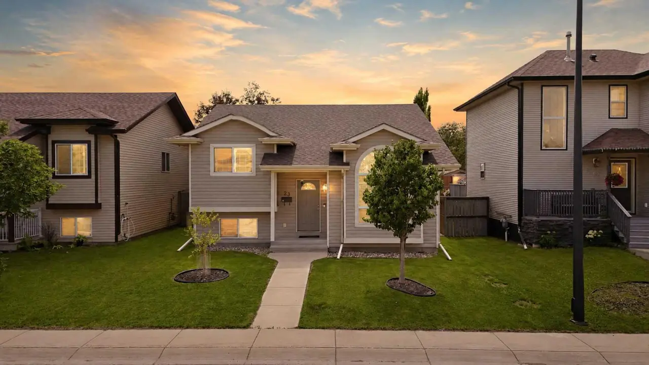 23 Dubois Crescent 