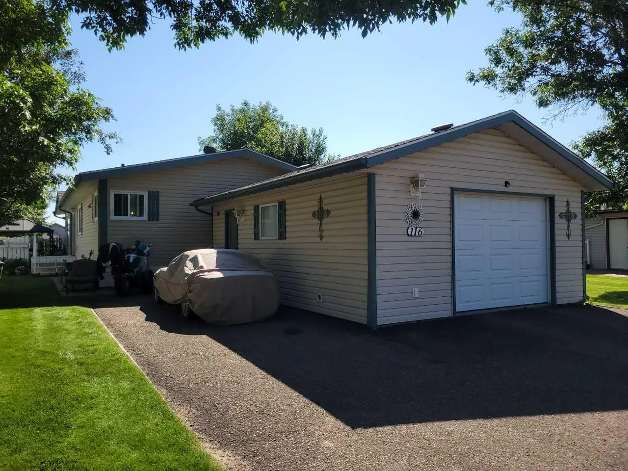 116, 1600 Strachan  SE