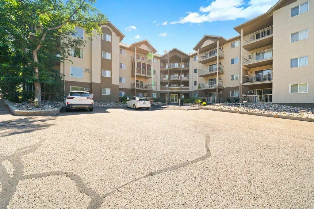 512, 245 Red Deer Drive SW