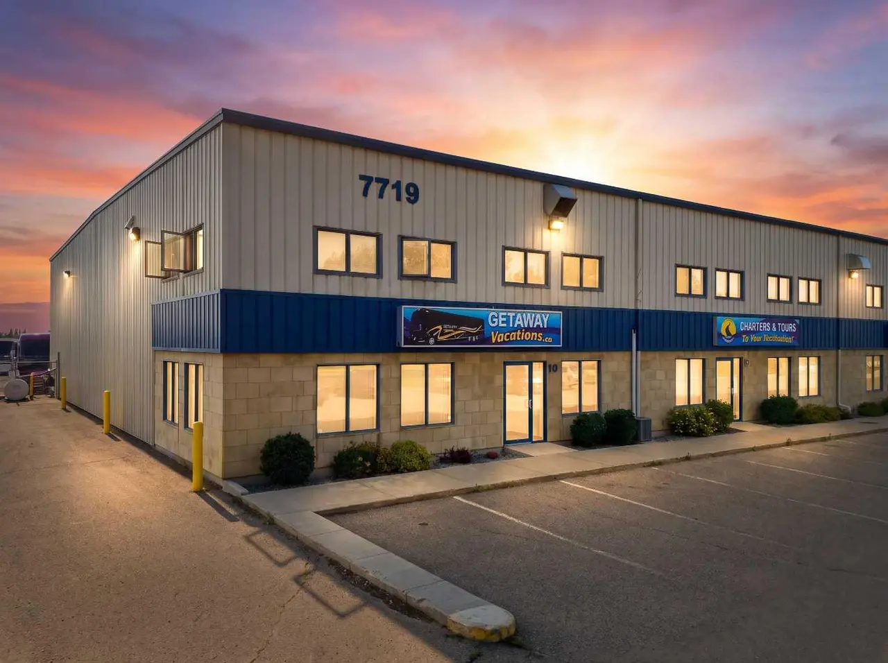 9-10, 7719 Edgar Industrial Drive 
