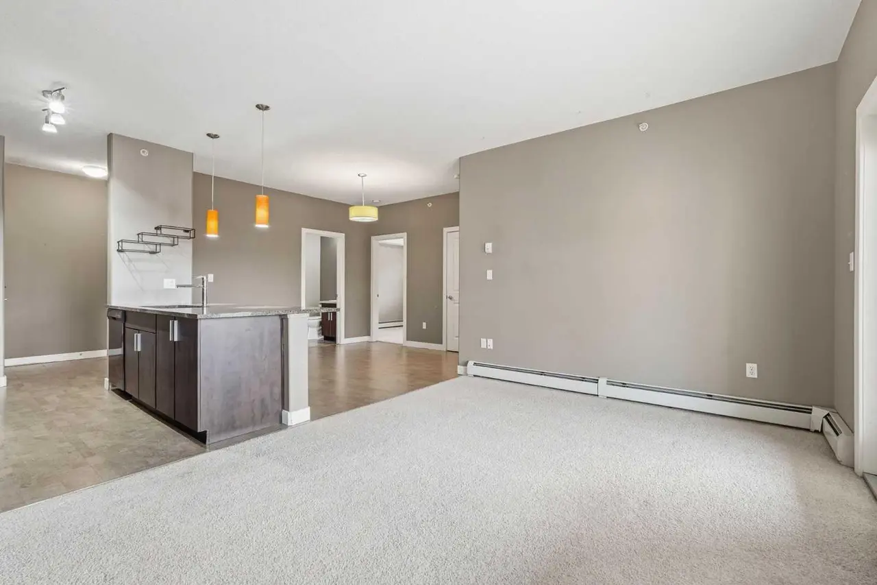 441, 11 Millrise Drive SW