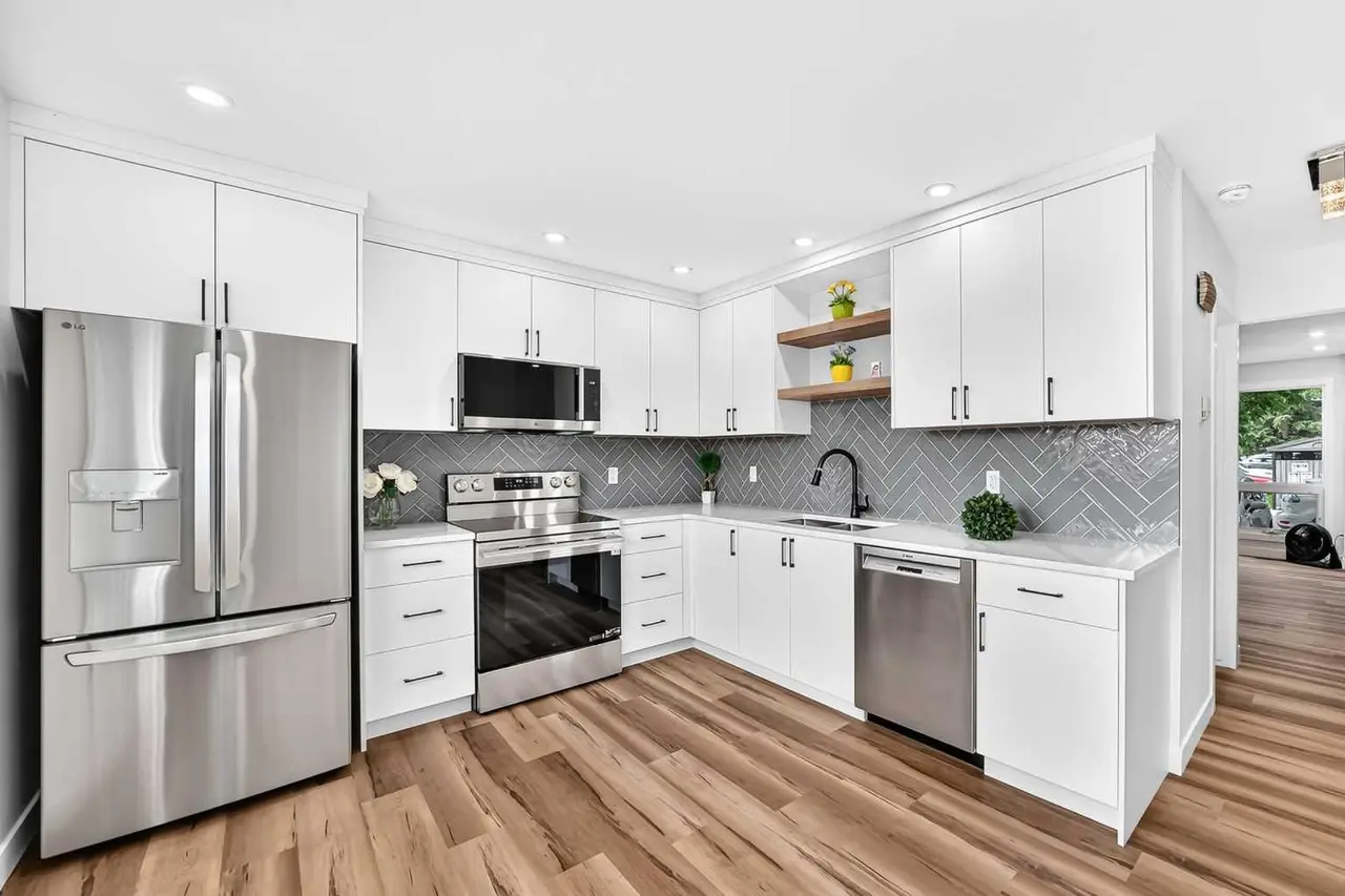 34, 9908 Bonaventure Drive SE