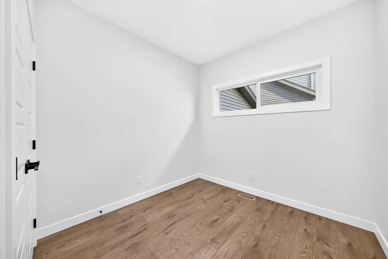 199 Langwell Common SE