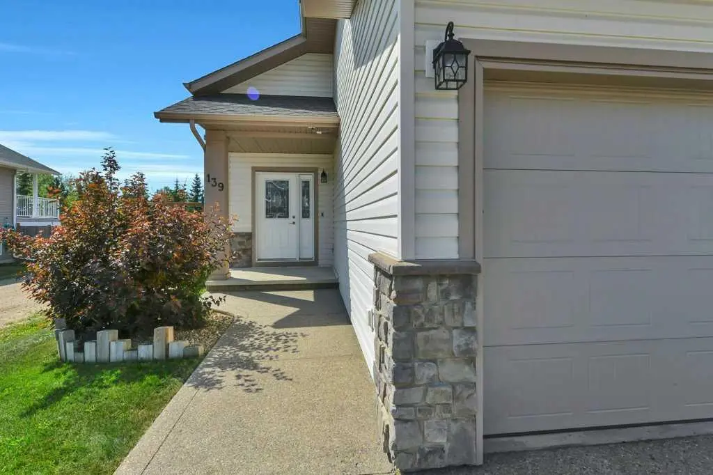 139 Garrison Circle 