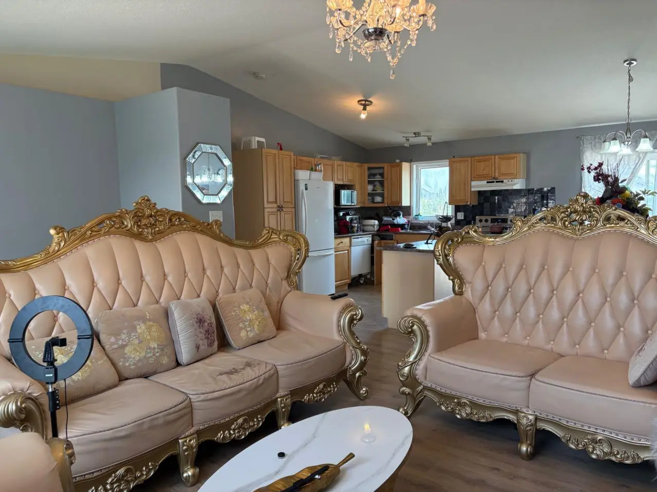 66 Upland Road W