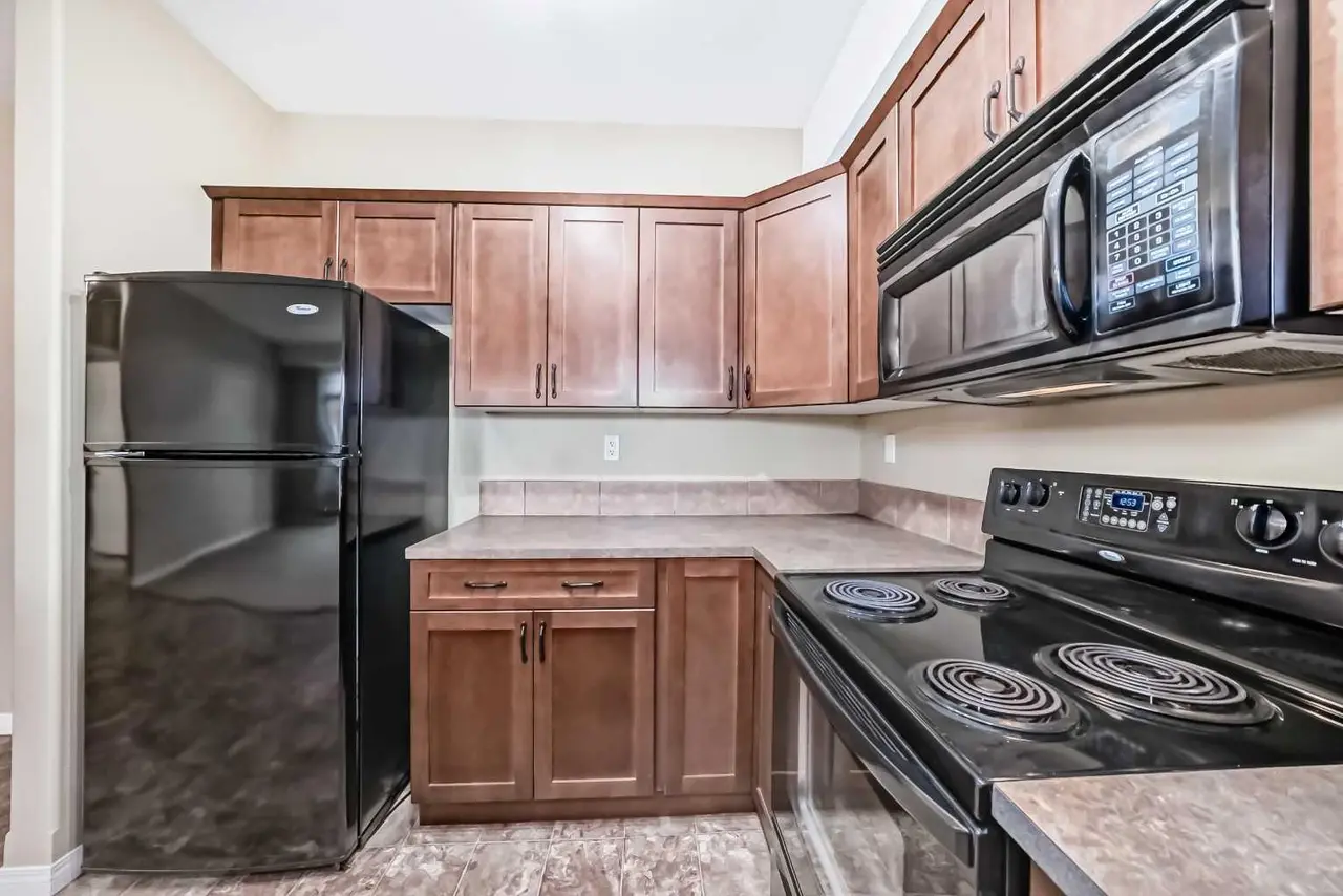 206, 69 Ironstone Drive 