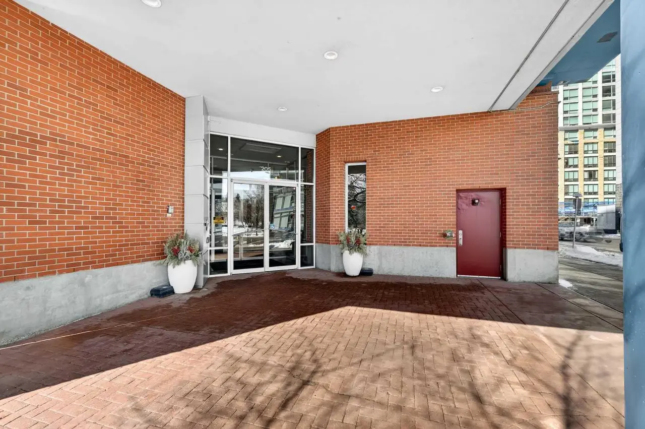 312, 205 Riverfront Avenue SW