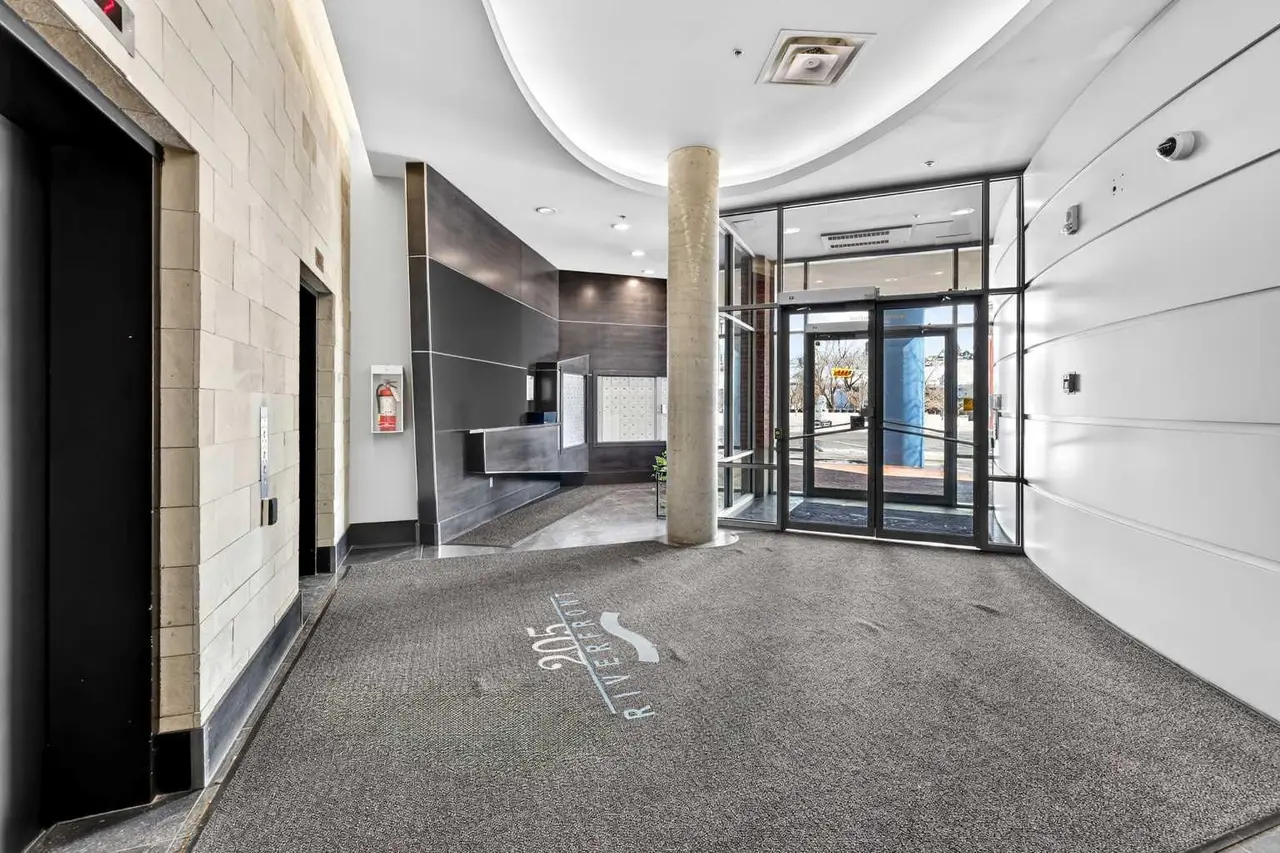 312, 205 Riverfront Avenue SW