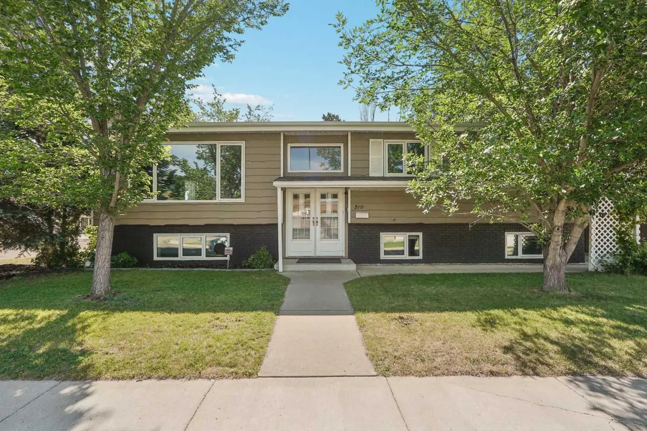210 Dunkirk Street S