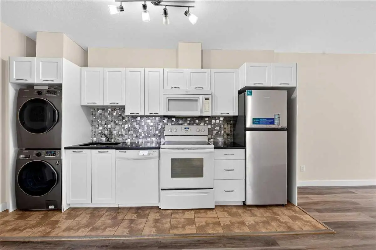 301, 3820 Brentwood Road NW