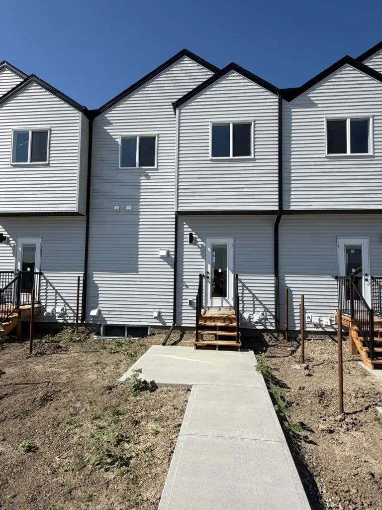 1373 Abitibi Road W