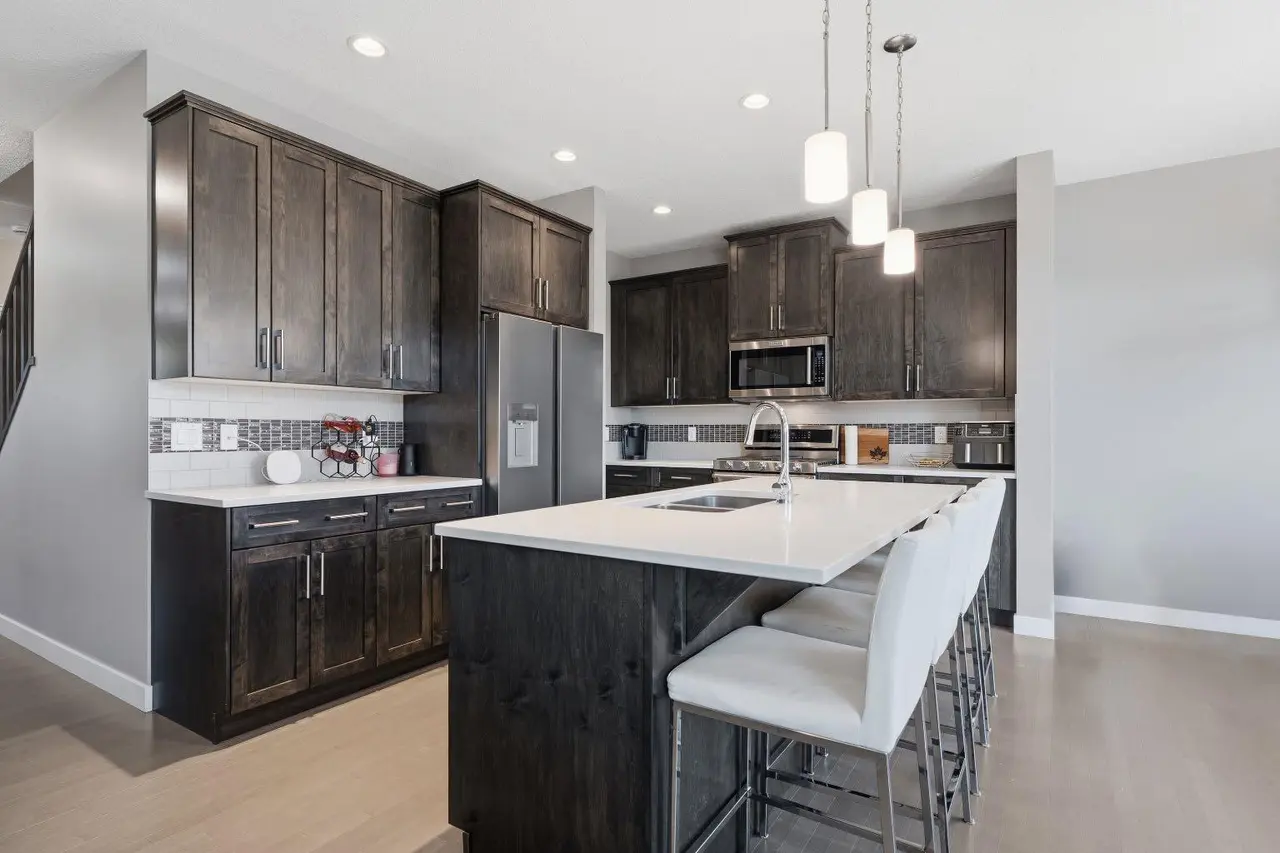 2632 Ravenslea Gardens SE
