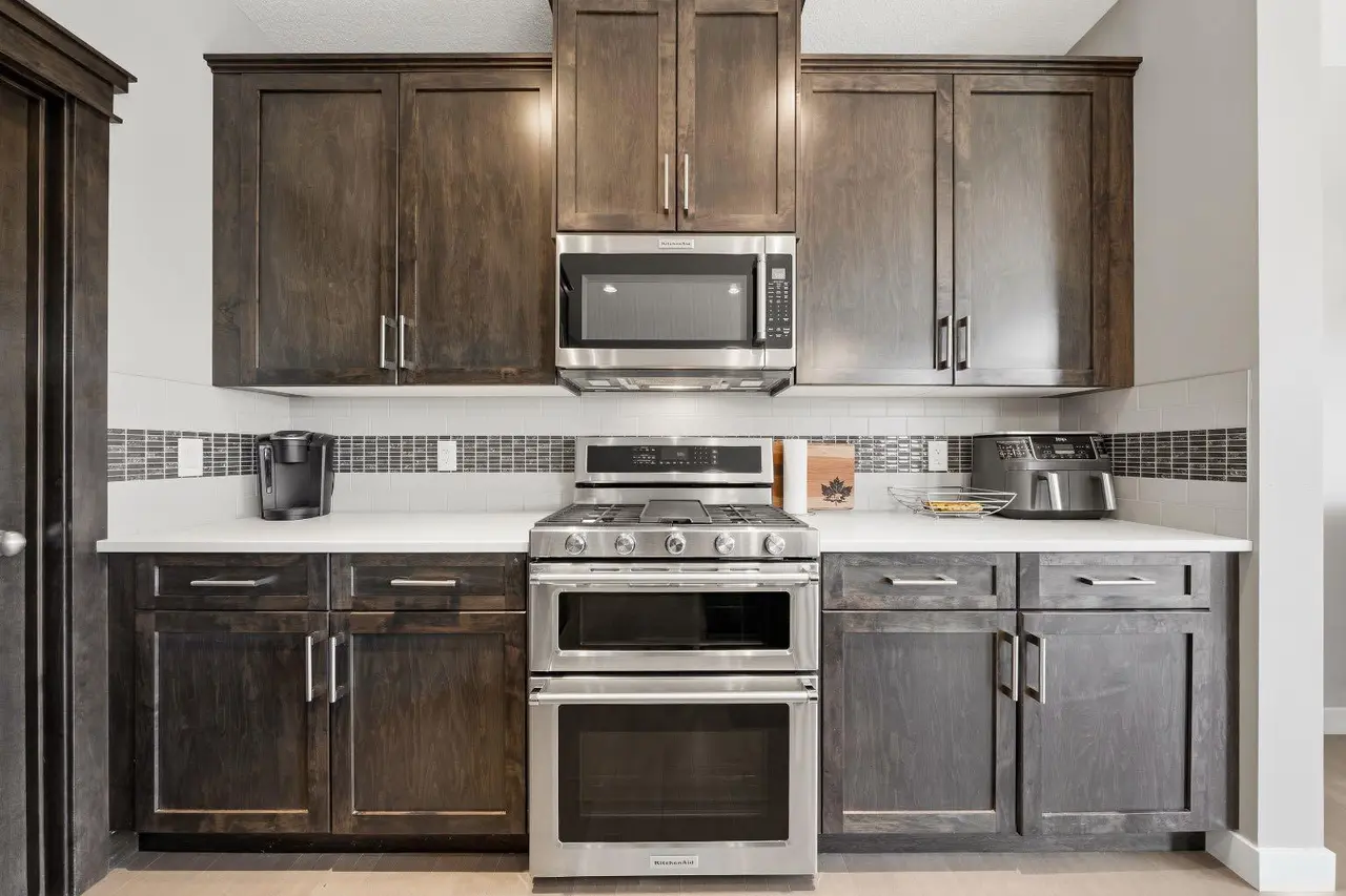 2632 Ravenslea Gardens SE