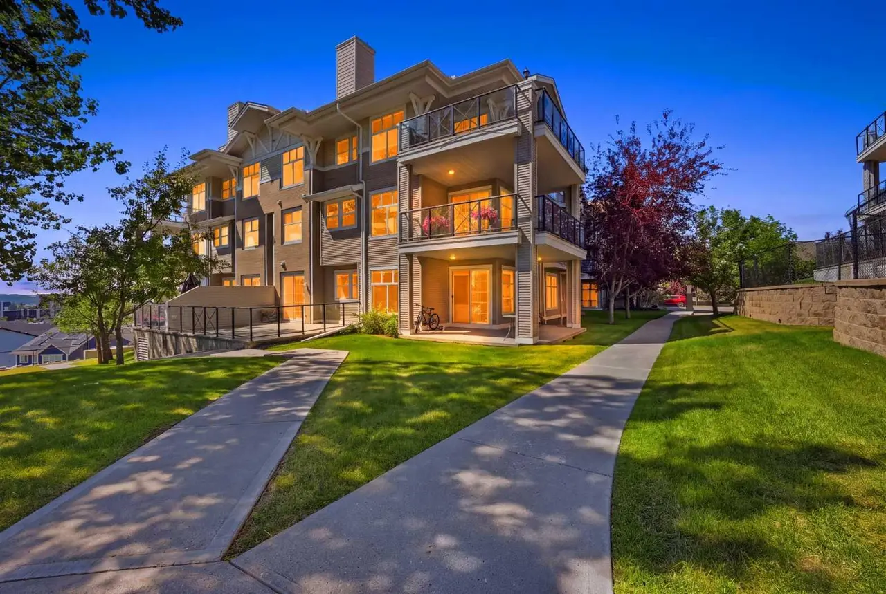 3137, 1010 Arbour Lake Road NW
