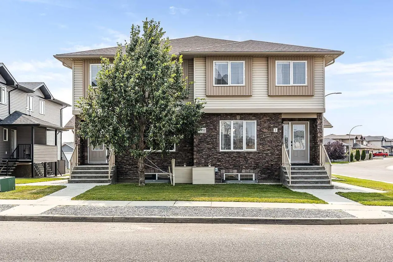 1, 4952 Southlands Drive SE