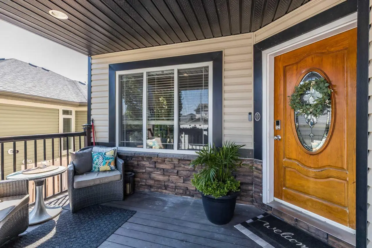 26 Ranchlands Way NE