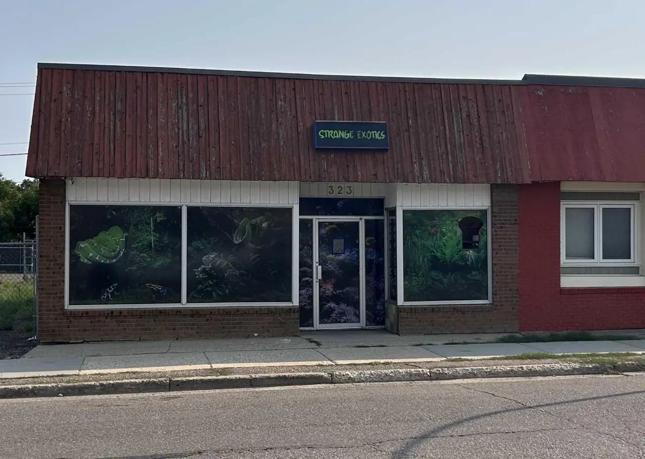 323 North Railway Street SE